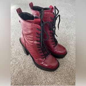 Guess Kaniela Boots Women Size 8M Dark Red